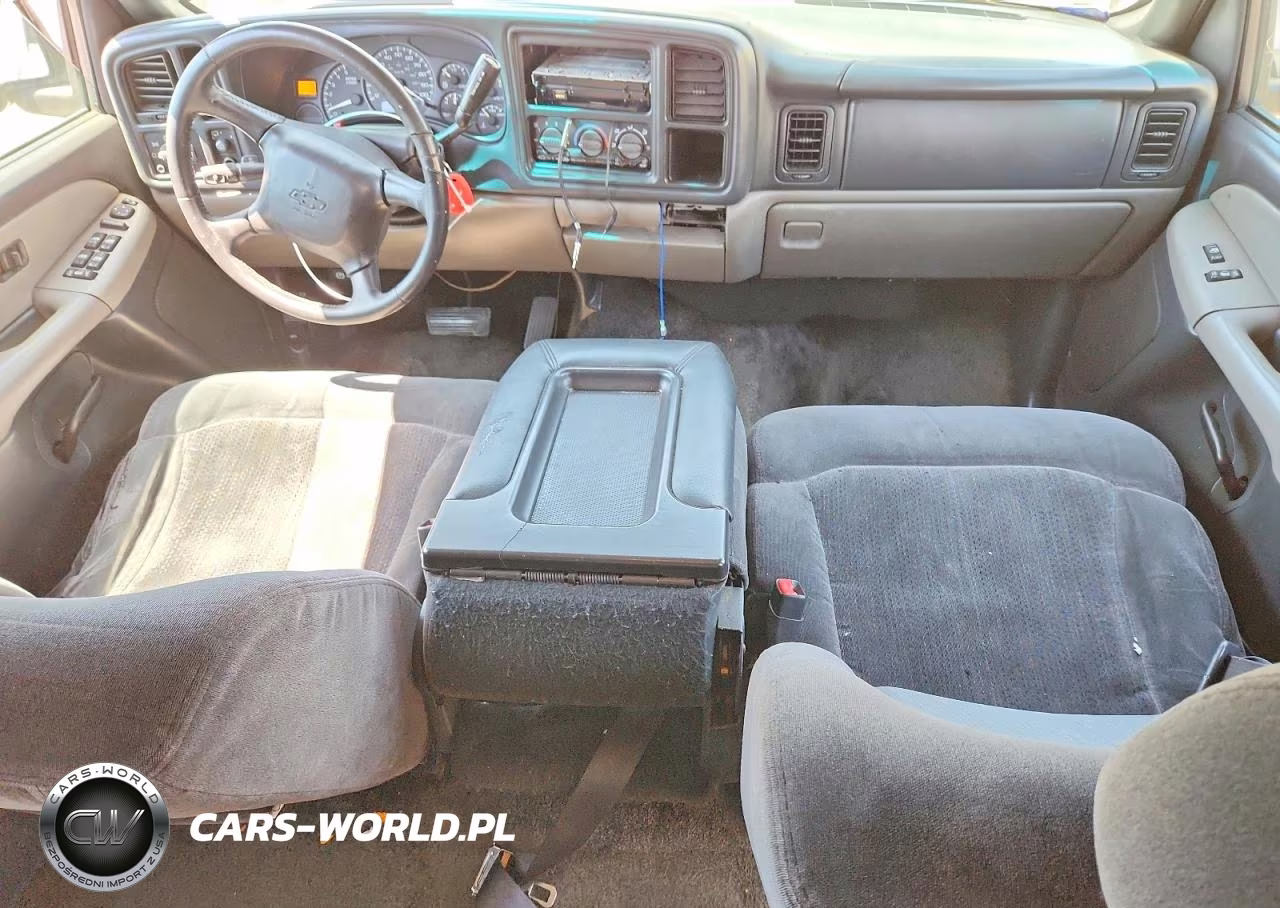 2002 Chevrolet Tahoe C1500 VIN:1GNEC13V82R222219 - 8