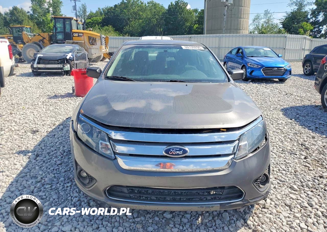 2011 Ford Fusion Se VIN:3FAHP0HA0BR113452 - 5