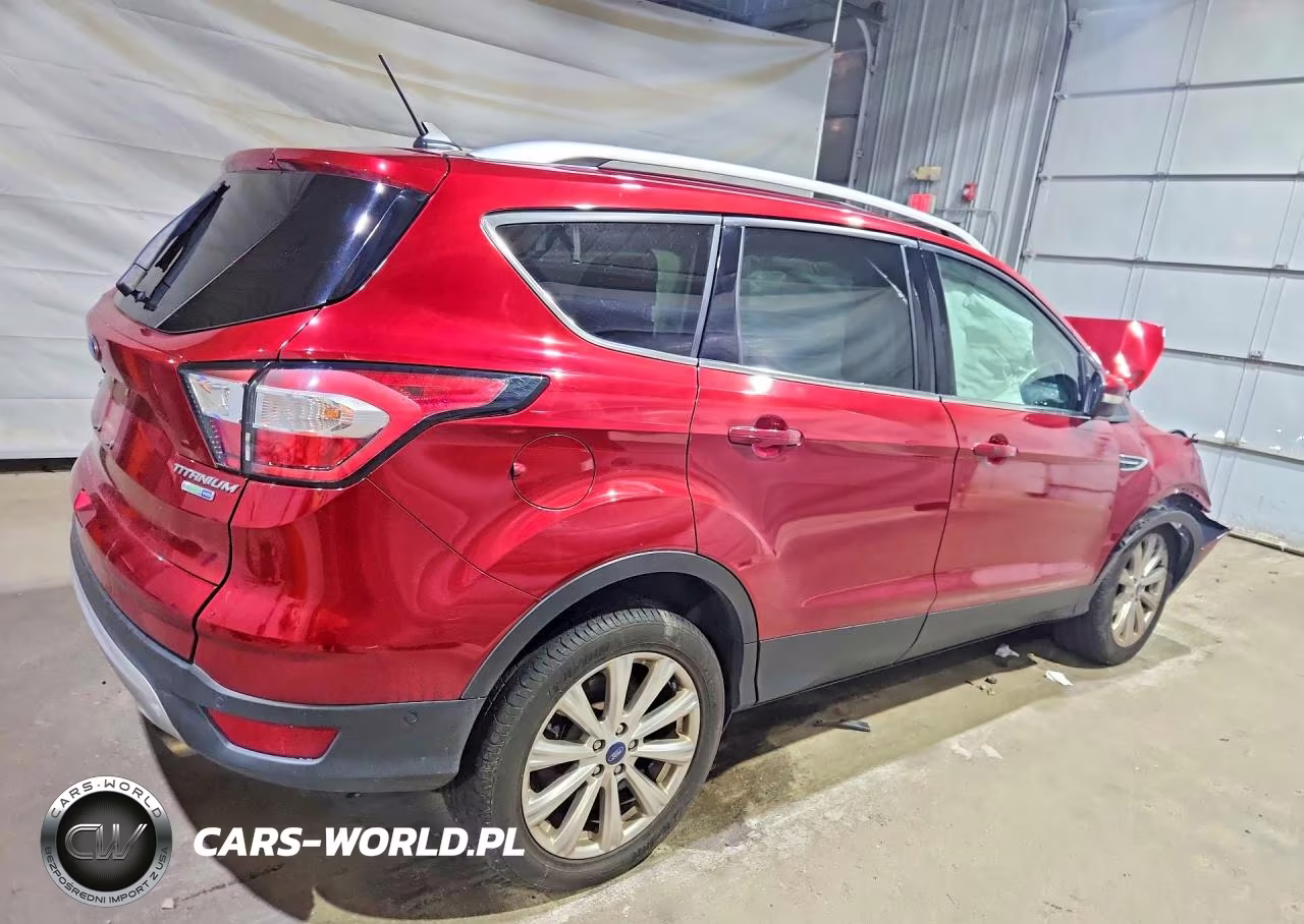 2018 Ford Escape Titanium VIN:1FMCU9J98JUA45938 - 3