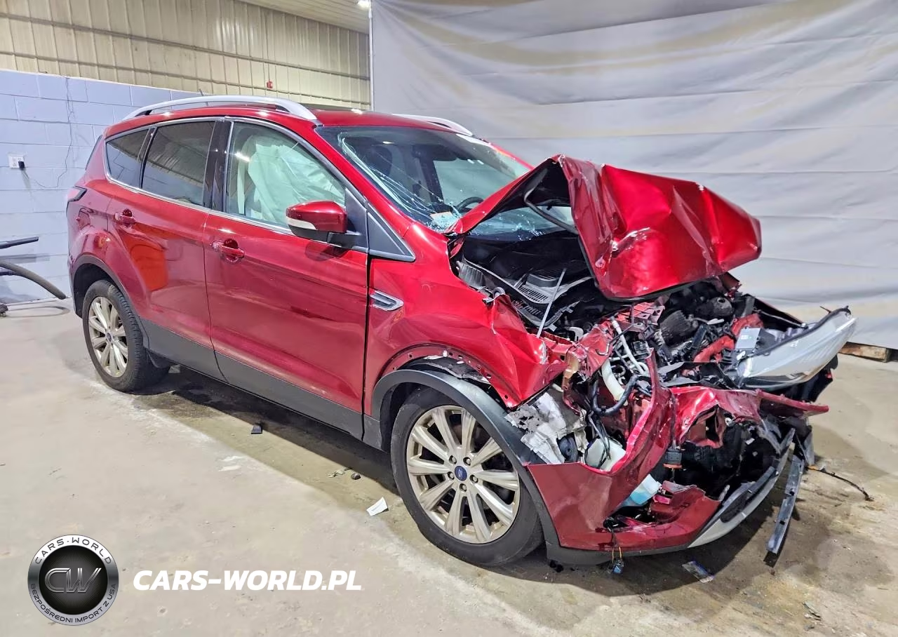 2018 Ford Escape Titanium VIN:1FMCU9J98JUA45938 - 4