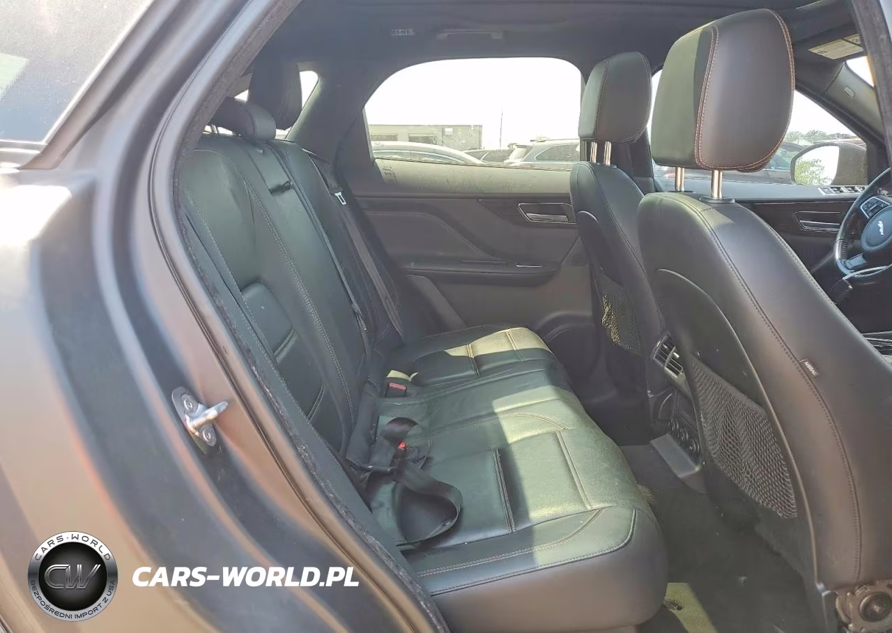 2017 Jaguar F-Pace Prestige VIN:SADCK2BV6HA096674 - 11