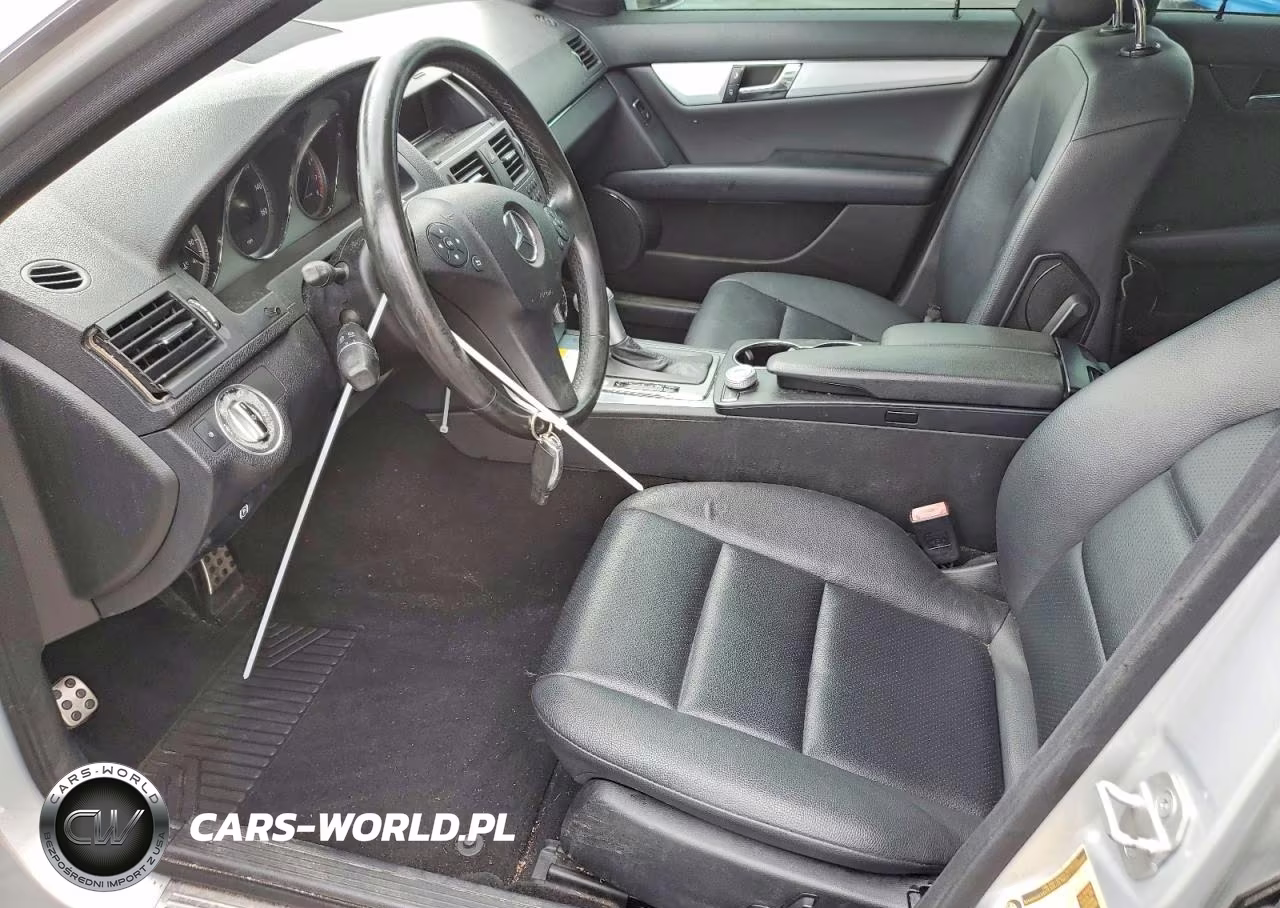 2011 Mercedes-Benz C 300 VIN:WDDGF5EB5BA460732 - 7