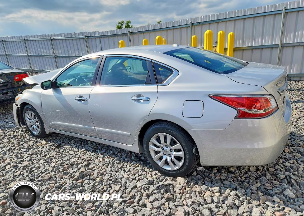 2015 Nissan Altima 2.5 S VIN:1N4AL3AP8FC114723 - 2