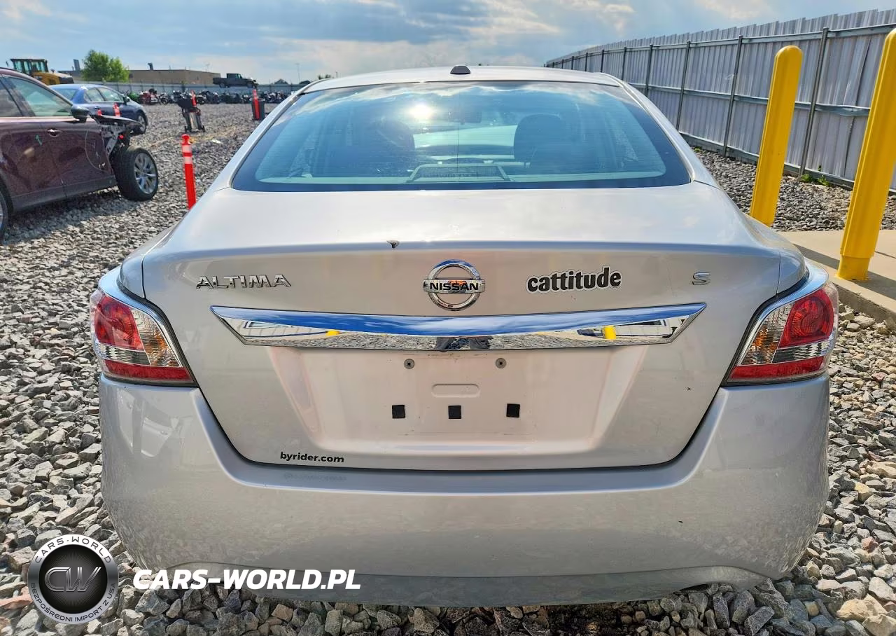 2015 Nissan Altima 2.5 S VIN:1N4AL3AP8FC114723 - 6