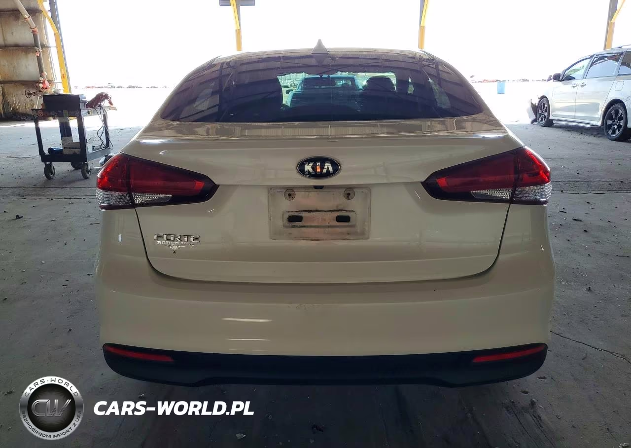 2018 Kia Forte Lx VIN:3KPFL4A70JE263697 - 6