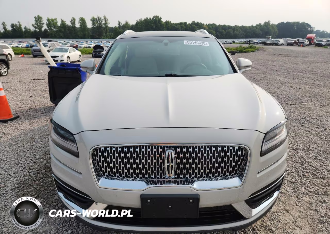 2020 Lincoln Nautilus Reserve VIN:2LMPJ6K95LBL06303 - 5