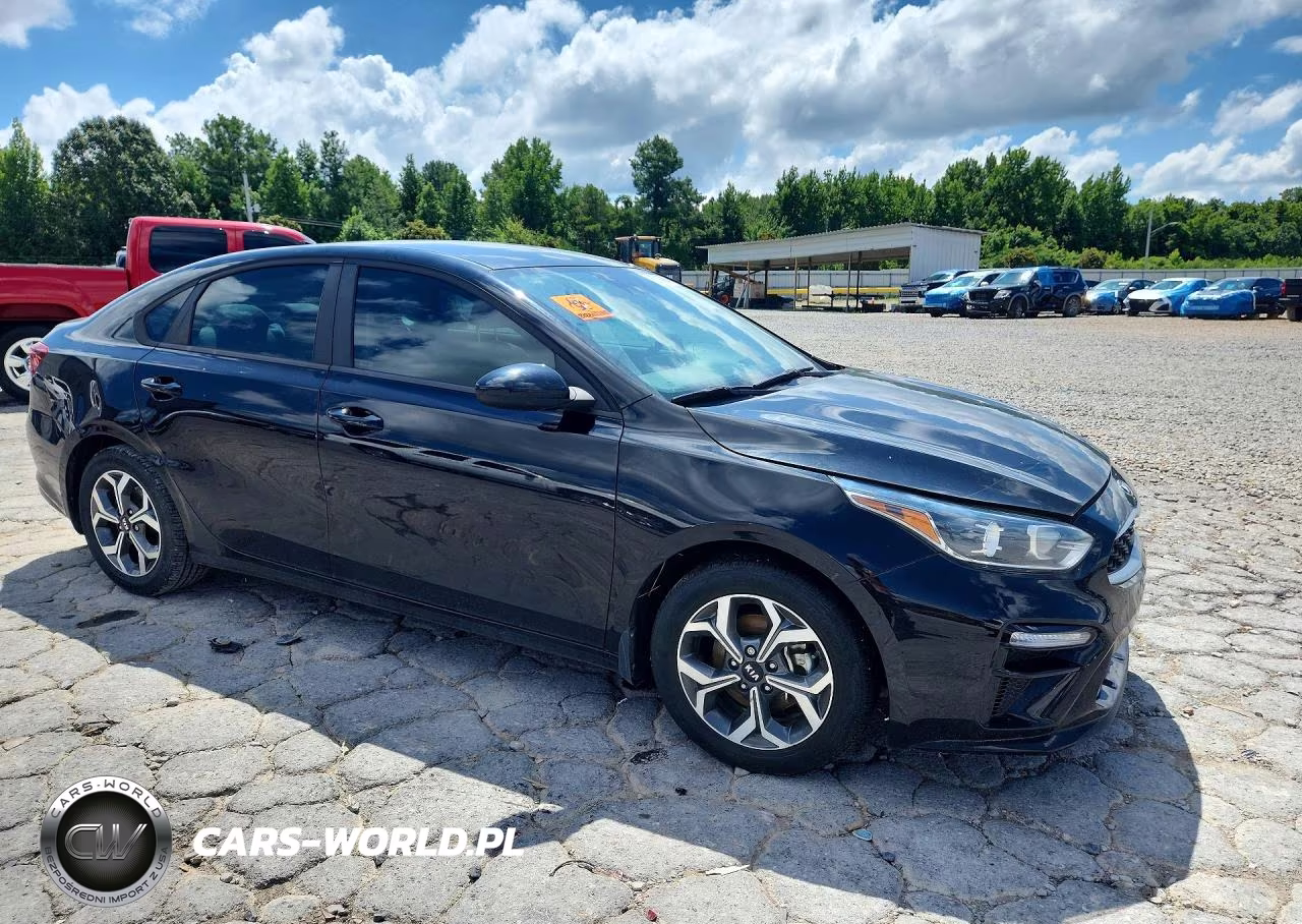 2021 Kia Forte Lxs VIN:3KPF24AD4ME345848 - 4