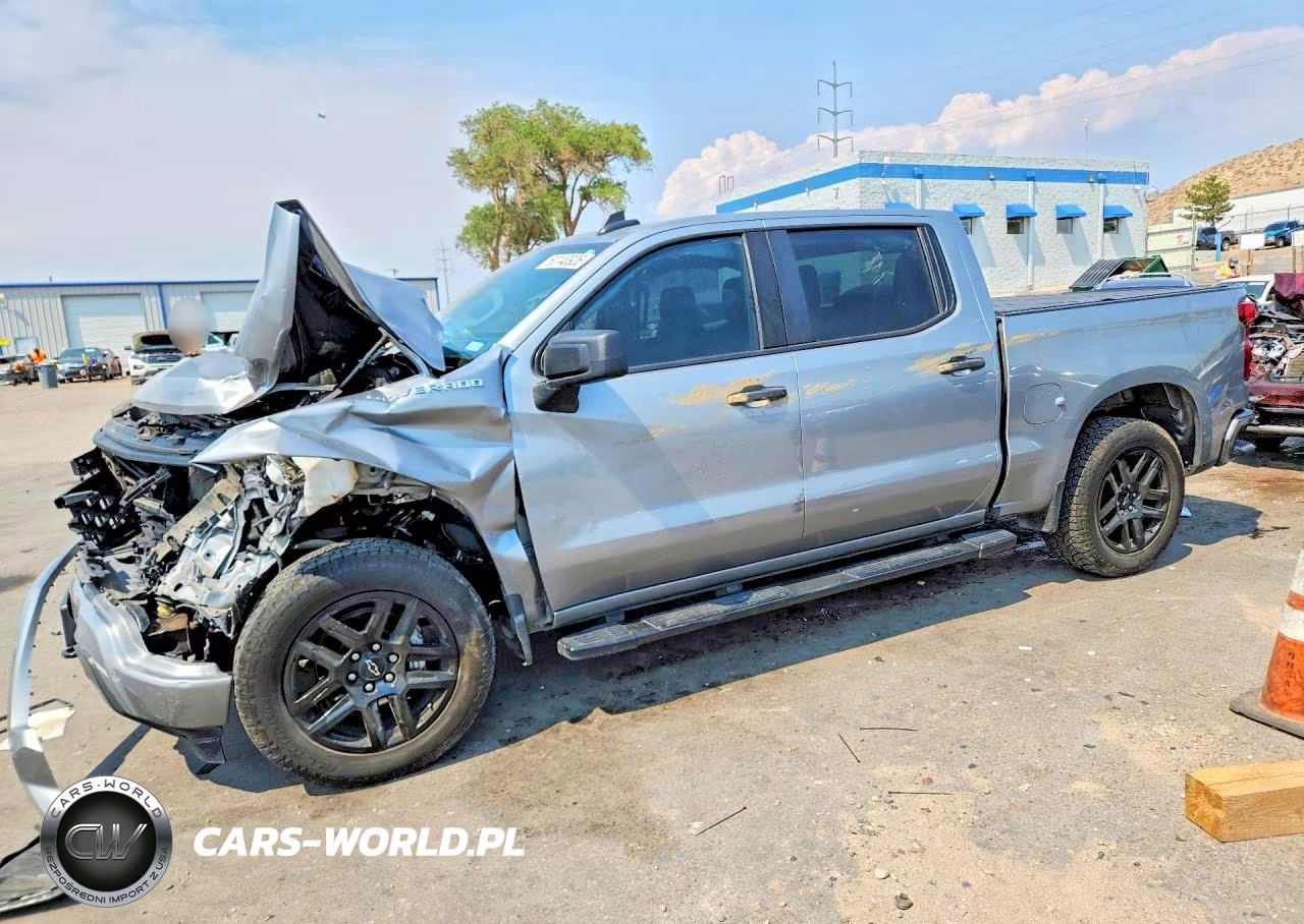 2024 Chevrolet Silverado C1500 Custom – zdjęcie 1 z 12