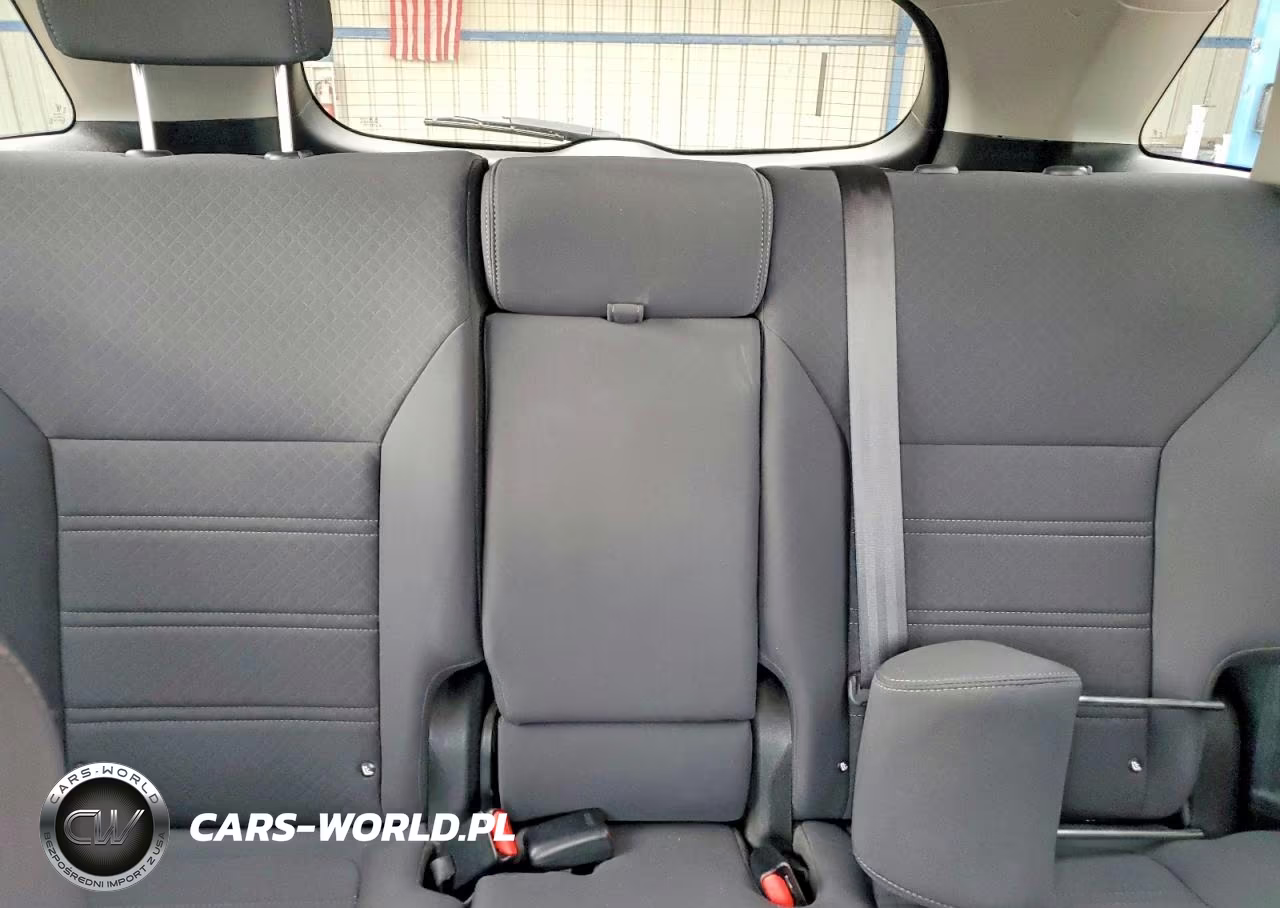 2017 Kia Sorento Lx VIN:5XYPGDA35HG204857 - 10