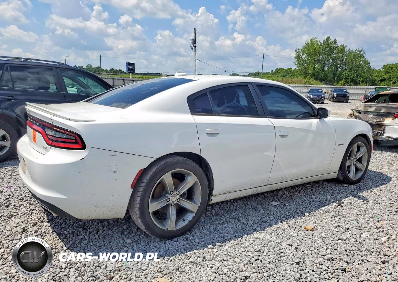 2016 Dodge Charger R-T VIN:2C3CDXCT5GH105191 - 3