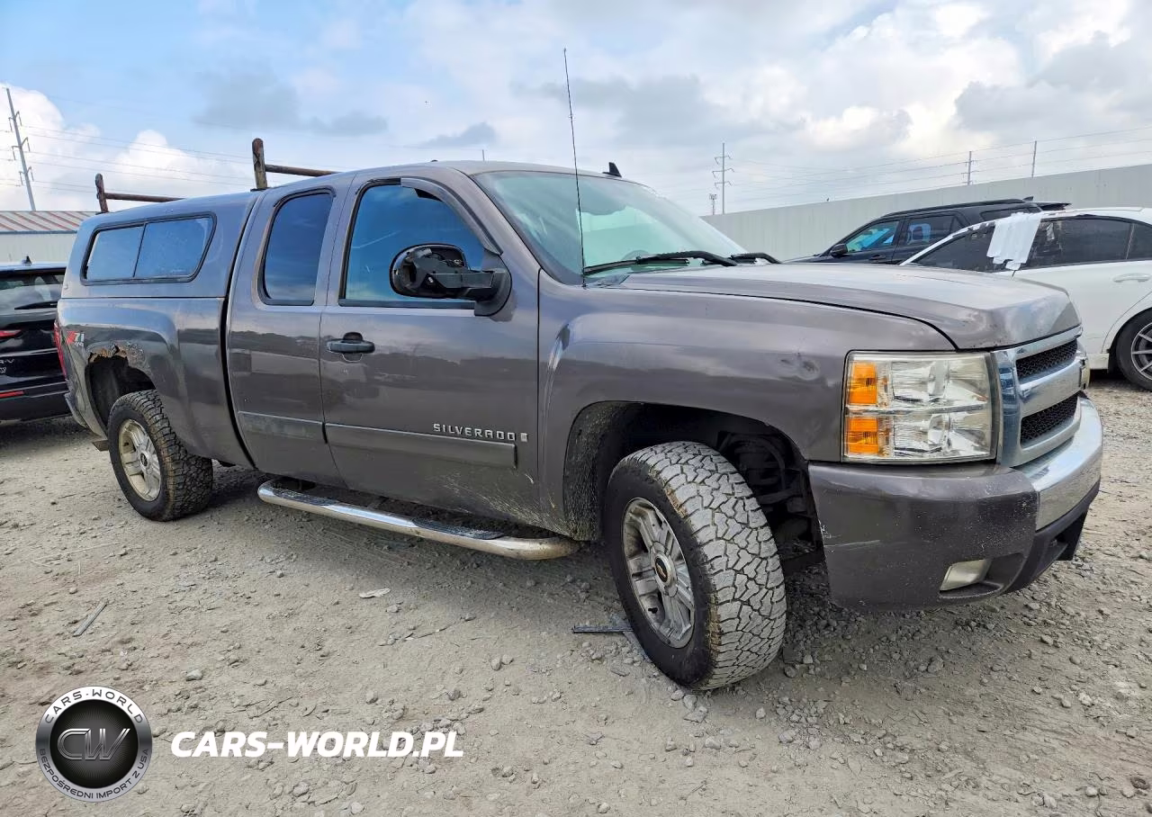 2008 Chevrolet Silverado K1500 VIN:2GCEK190581249449 - 4