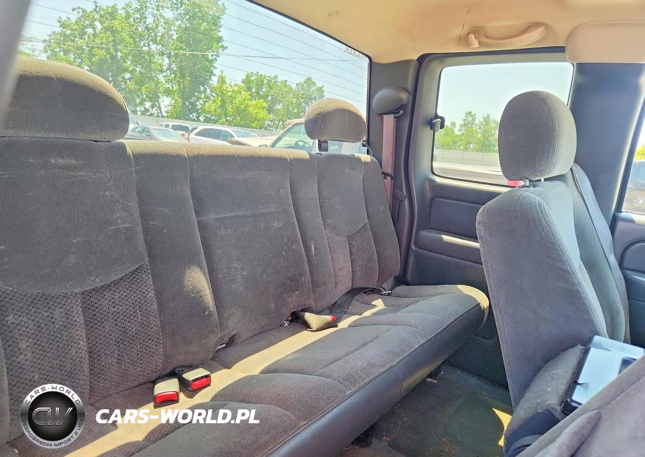 2004 Chevrolet Silverado K1500 VIN:1GCEK19T14E135449 - 10