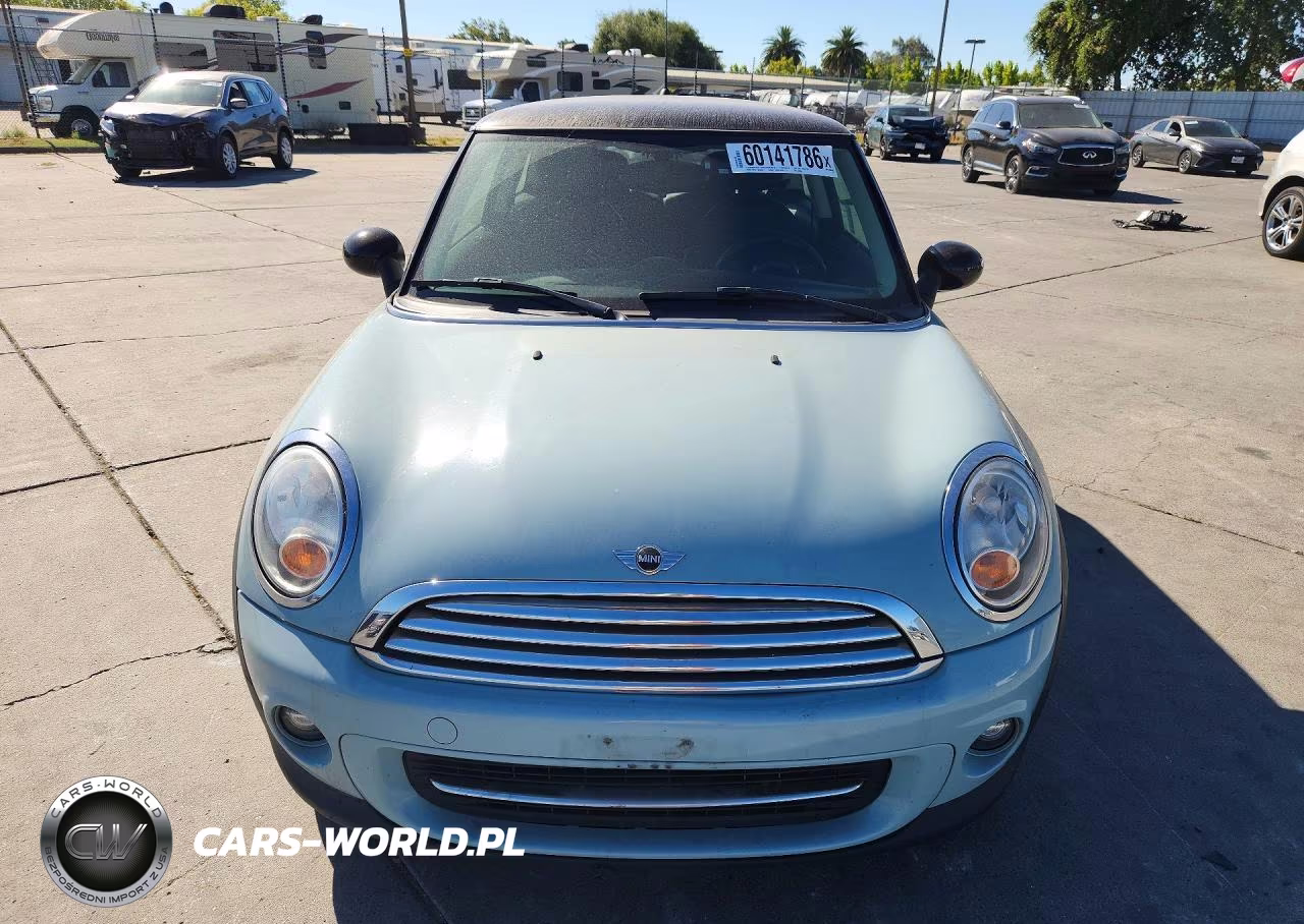 2013 Mini Cooper VIN:WMWSU3C51DT692633 - 5