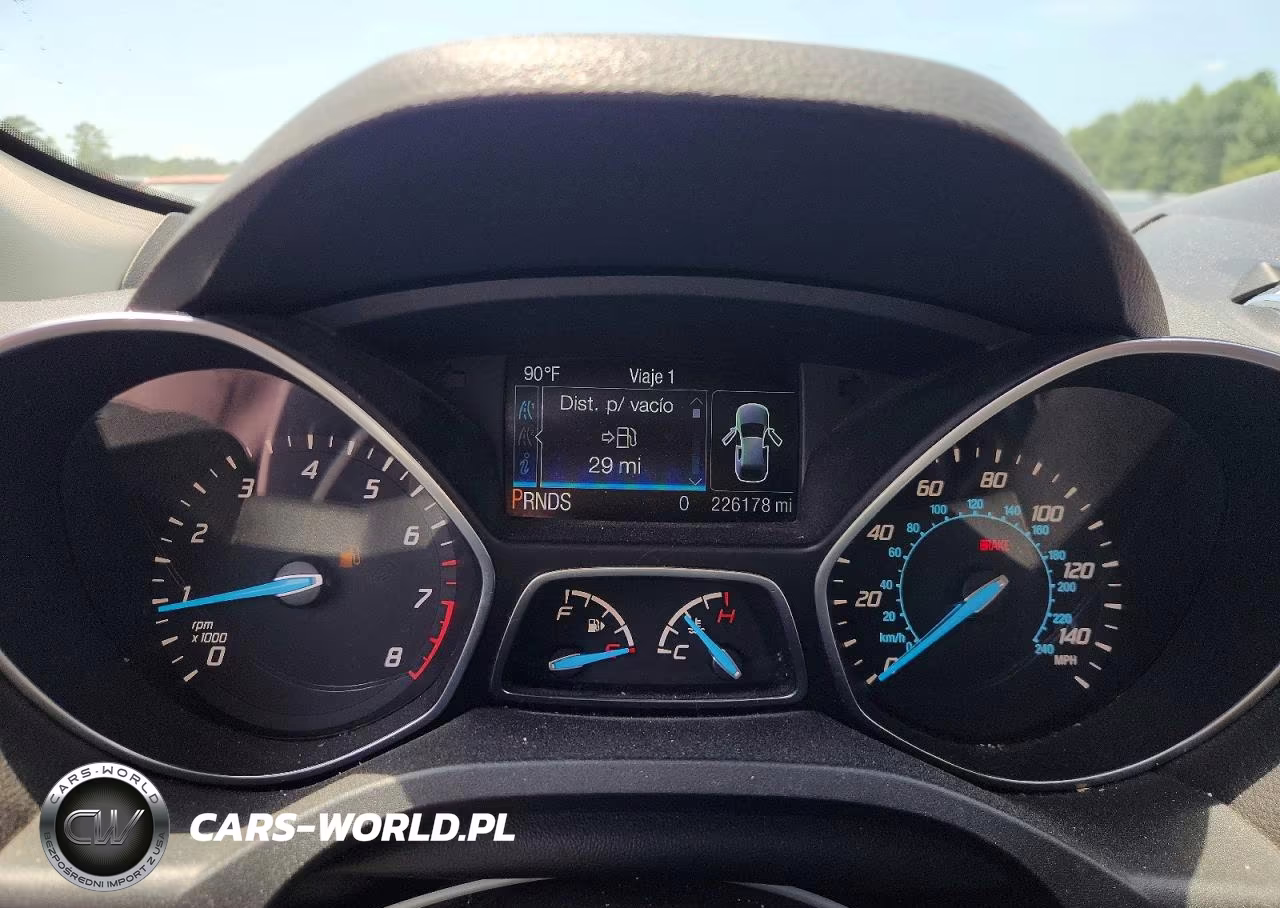 2015 Ford Escape Se VIN:1FMCU9G9XFUB97346 - 9