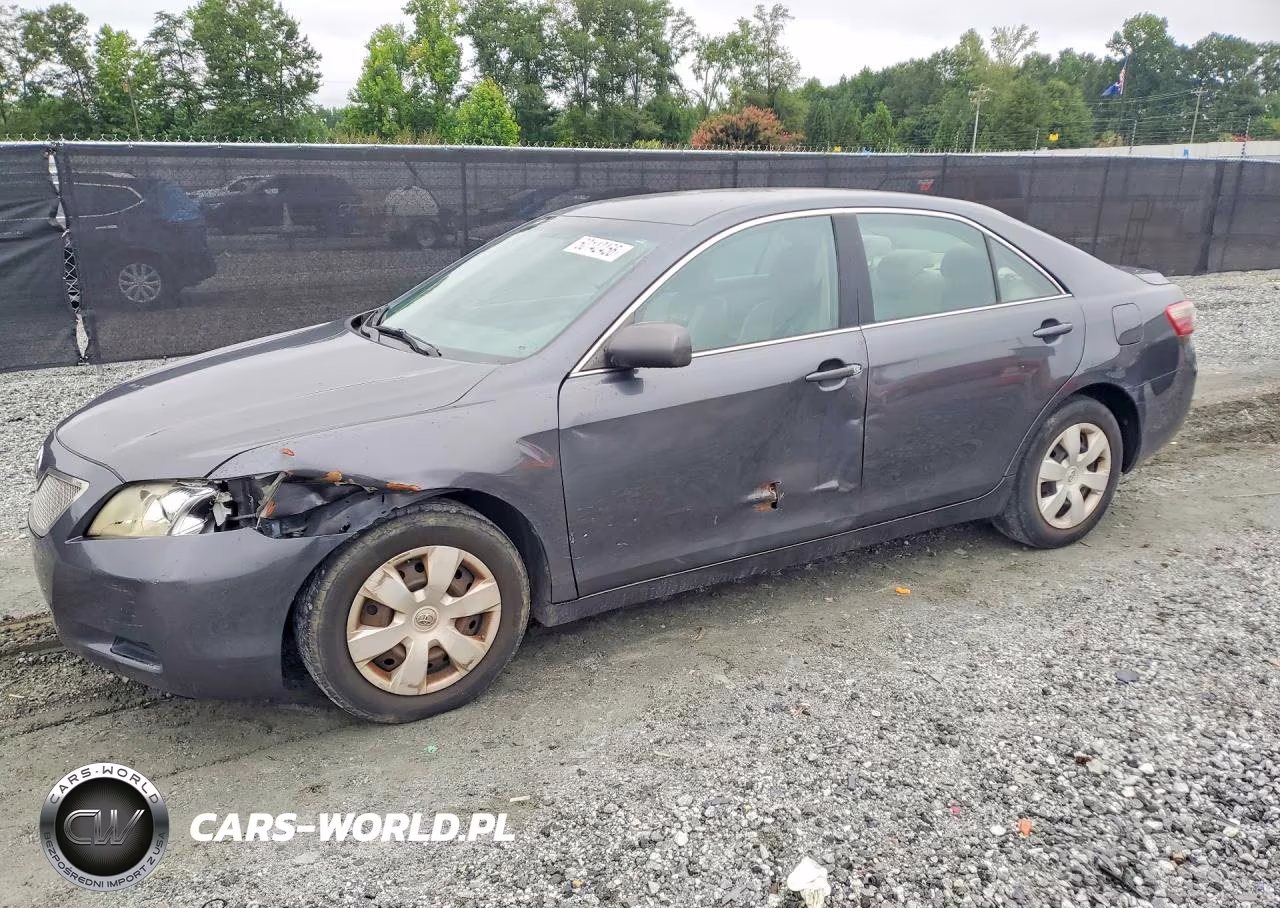 2008 Toyota Camry Le – zdjęcie 1 z 12