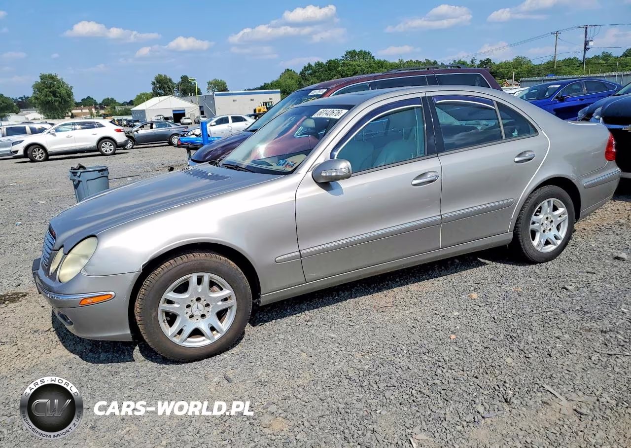 2005 Mercedes-Benz E
