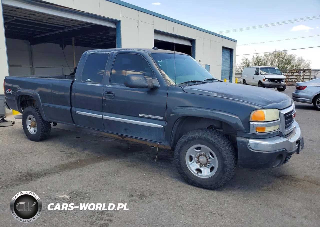 2004 GMC Sierra K2500 Heavy Duty VIN:1GTHK29G04E185460 - 4