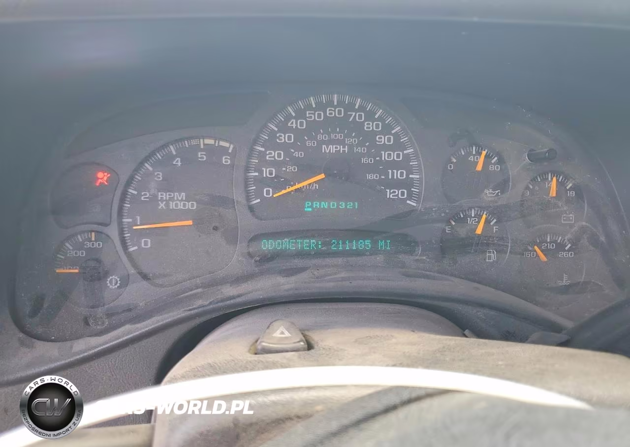 2004 GMC Sierra K2500 Heavy Duty VIN:1GTHK29G04E185460 - 9