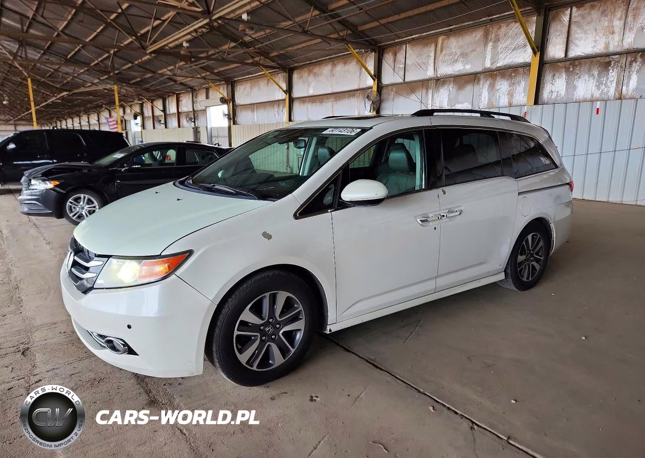 2014 Honda Odyssey Touring – zdjęcie 1 z 13