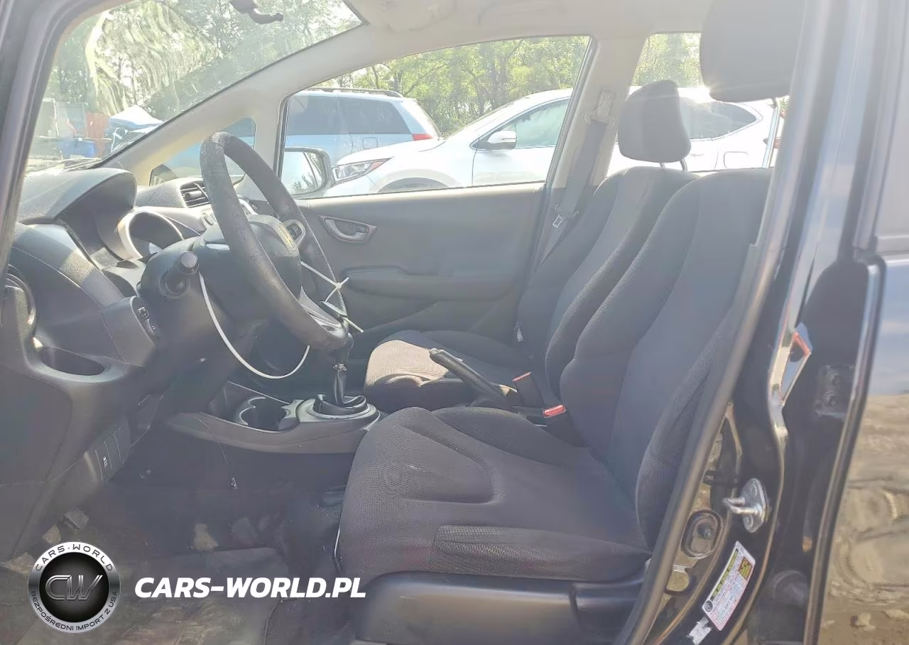2012 Honda Fit VIN:JHMGE8G3XCC025018 - 7