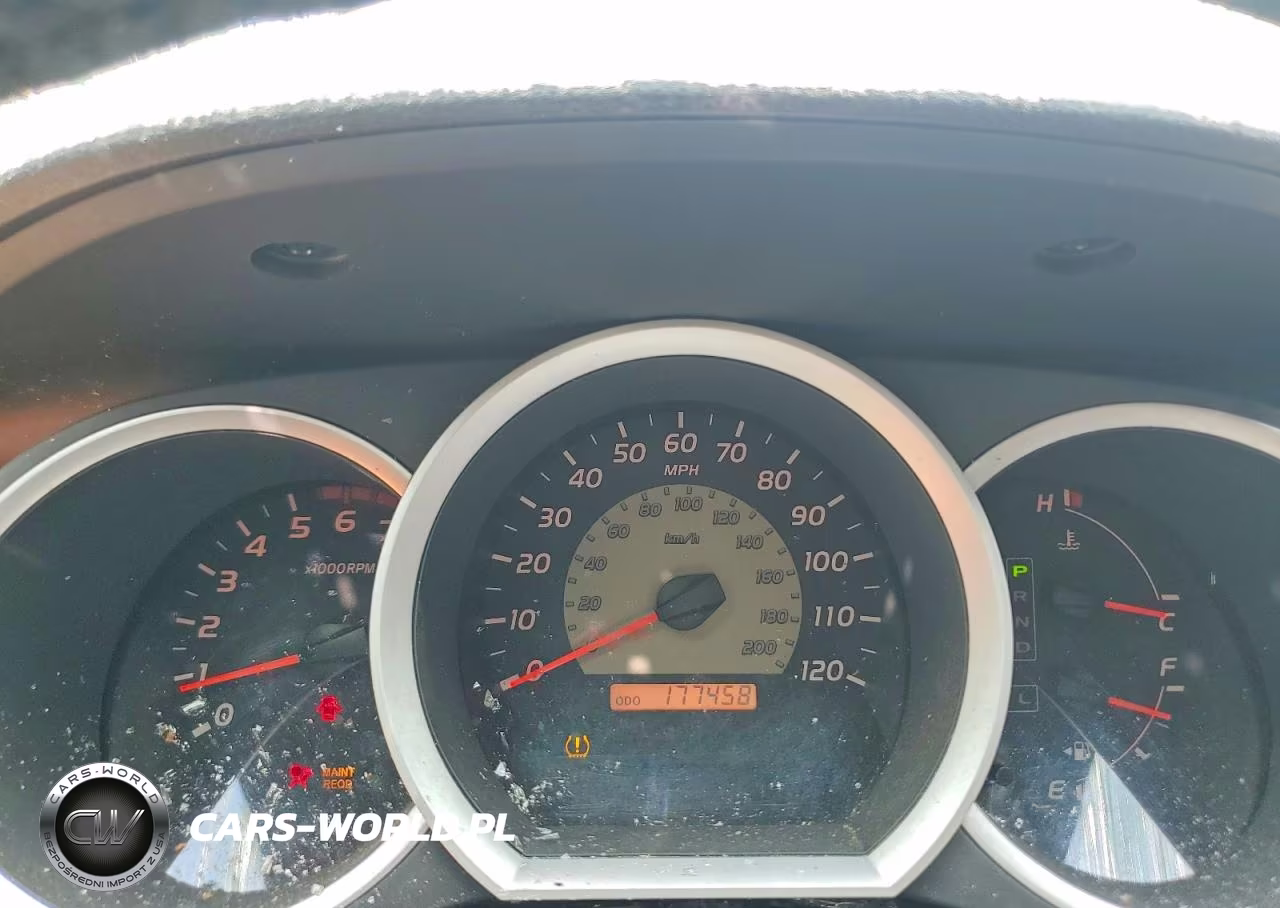 2011 Toyota Tacoma Double Cab Prerunner VIN:3TMJU4GN0BM112900 - 9