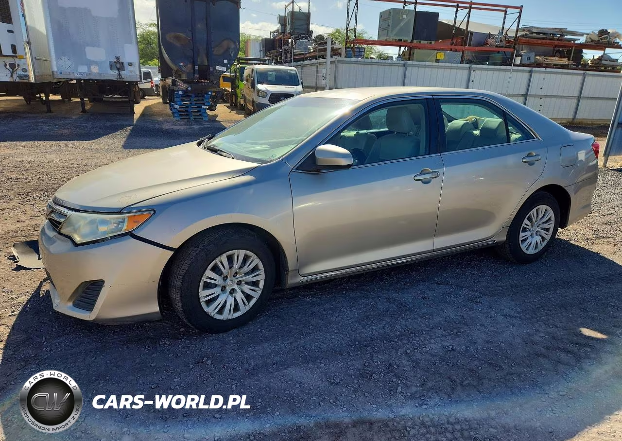 2014 Toyota Camry Le