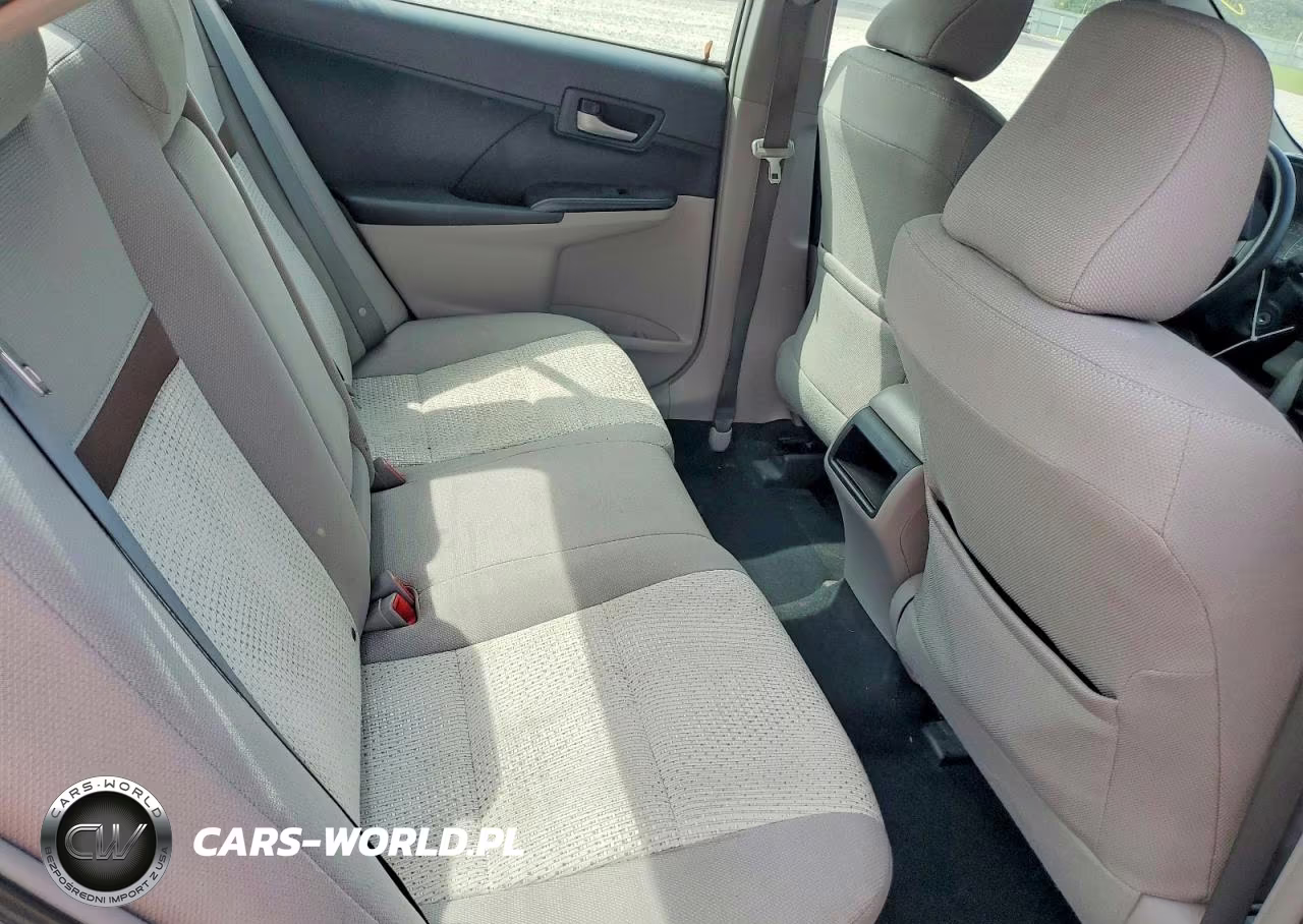 2012 Toyota Camry L VIN:4T1BF1FK4CU504663 - 10