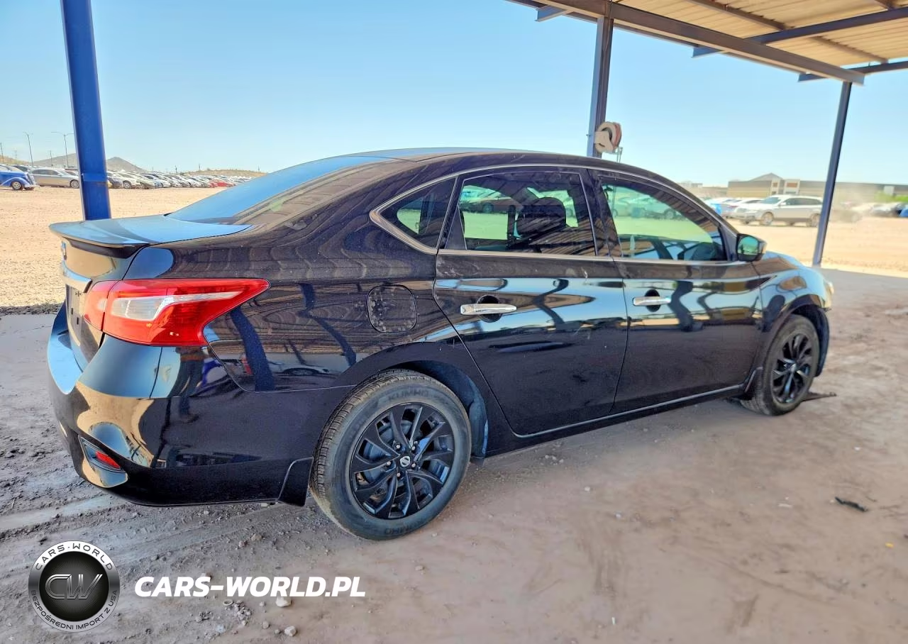 2018 Nissan Sentra S VIN:3N1AB7AP0JY256409 - 3