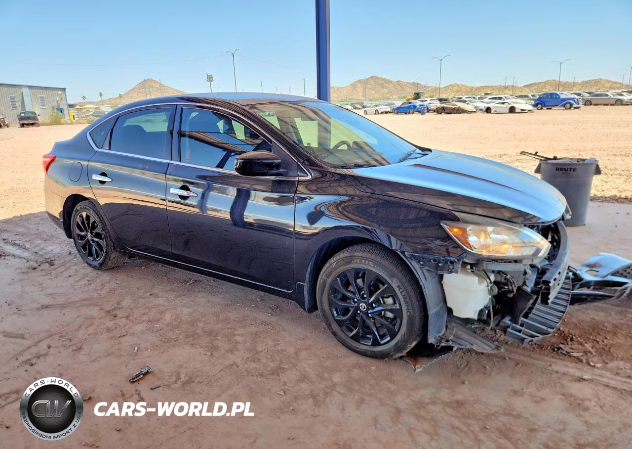 2018 Nissan Sentra S VIN:3N1AB7AP0JY256409 - 4