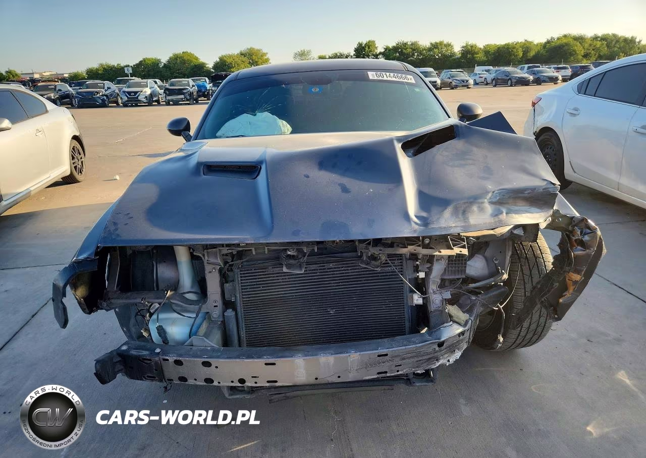 2016 Dodge Challenger Sxt VIN:2C3CDZAG0GH332175 - 5
