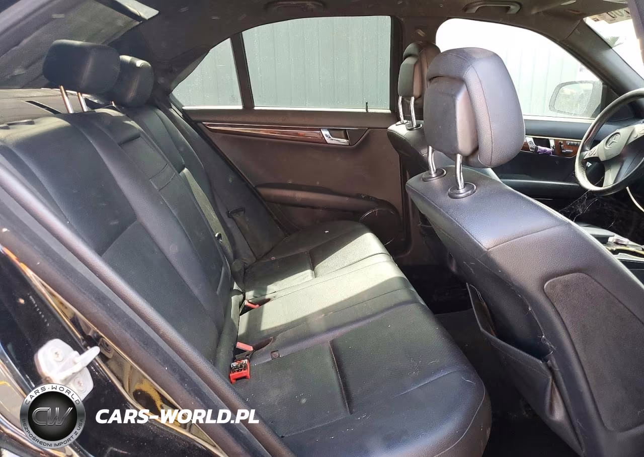 2009 Mercedes-Benz C 300 VIN:WDDGF54XX9R067298 - 10