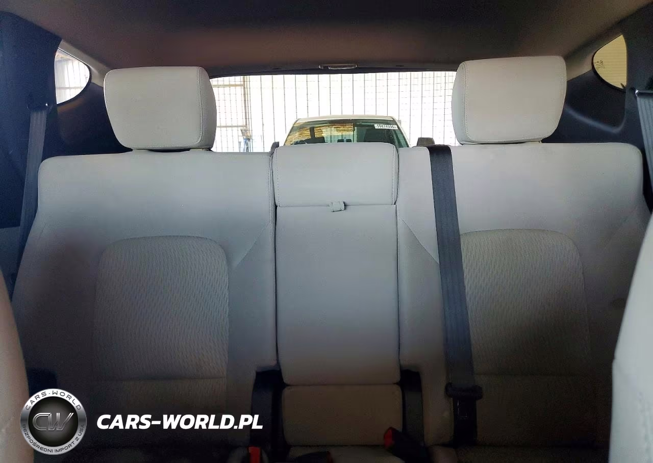 2014 Hyundai Santa Fe Sport 2.4L VIN:5XYZT3LB9EG187849 - 10