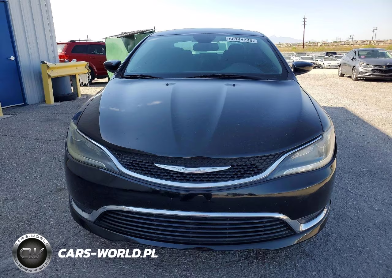 2015 Chrysler 200 Limited VIN:1C3CCCABXFN533575 - 5