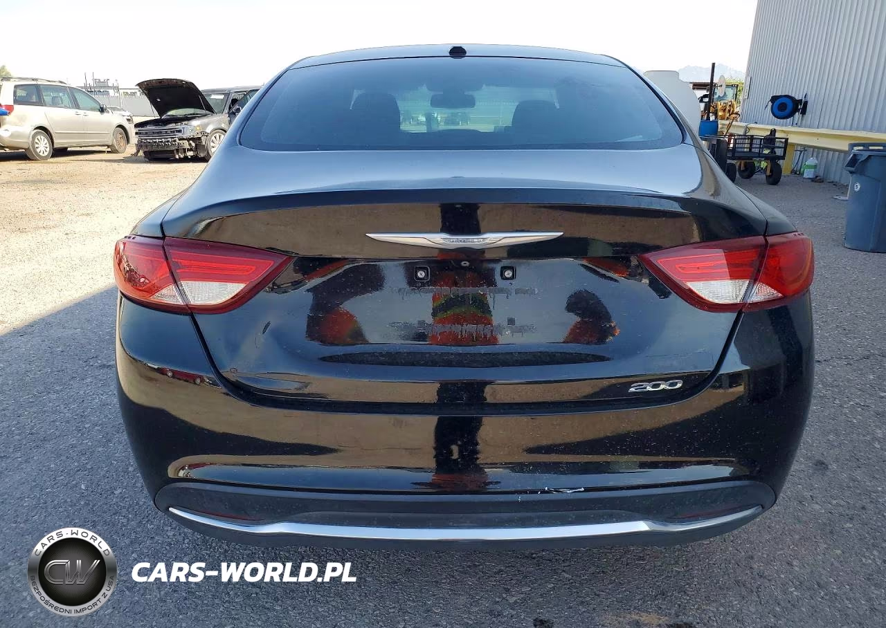 2015 Chrysler 200 Limited VIN:1C3CCCABXFN533575 - 6