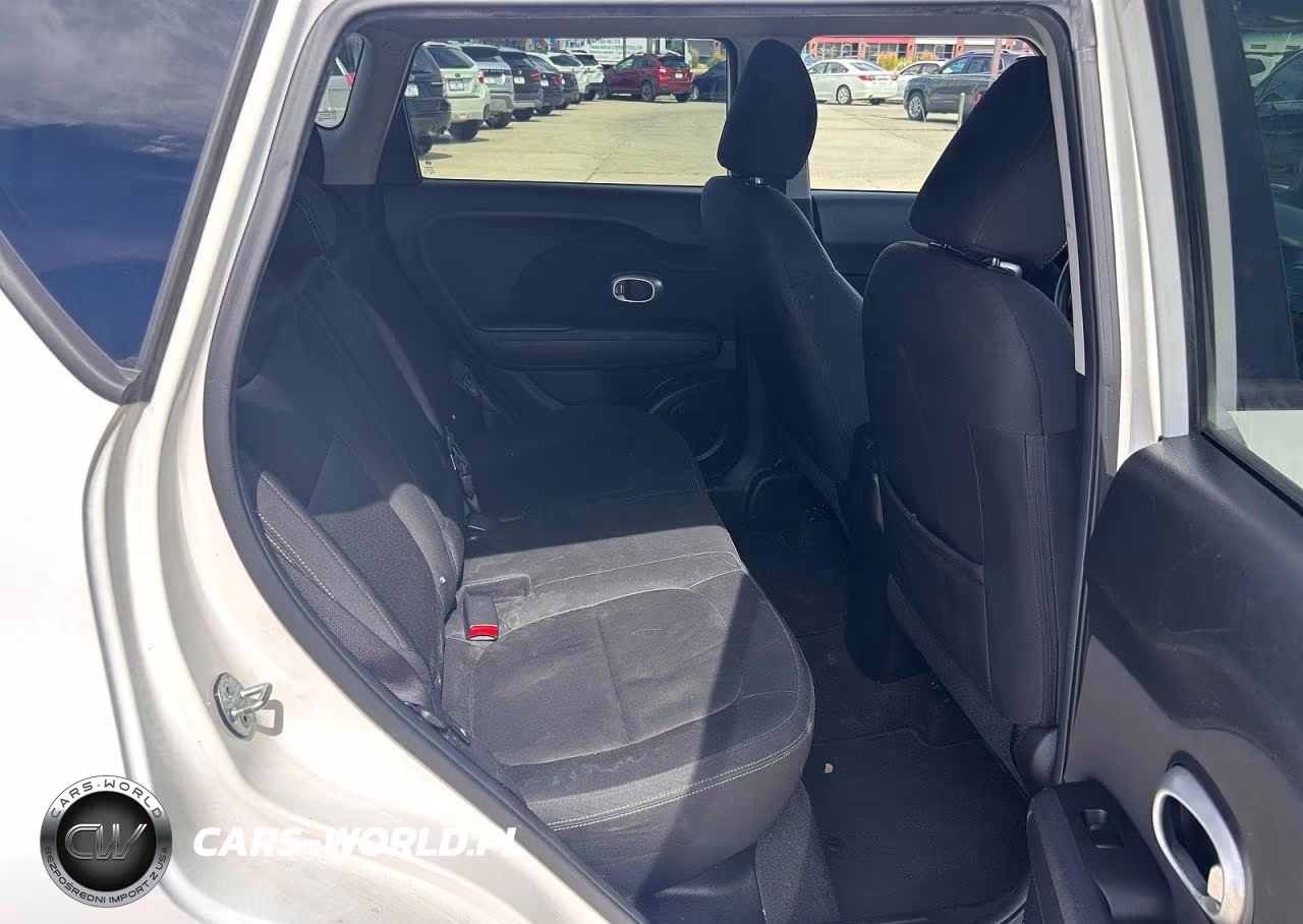 2014 Kia Soul Base VIN:KNDJN2A24E7090589 - 6
