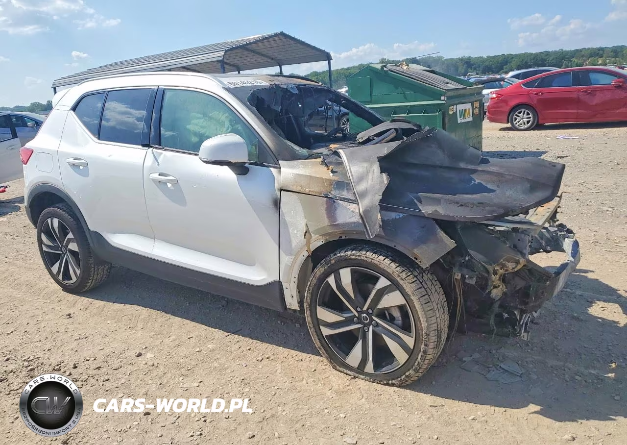 2023 Volvo Xc40 Ultimate VIN:YV4L12UA8P2060161 - 4