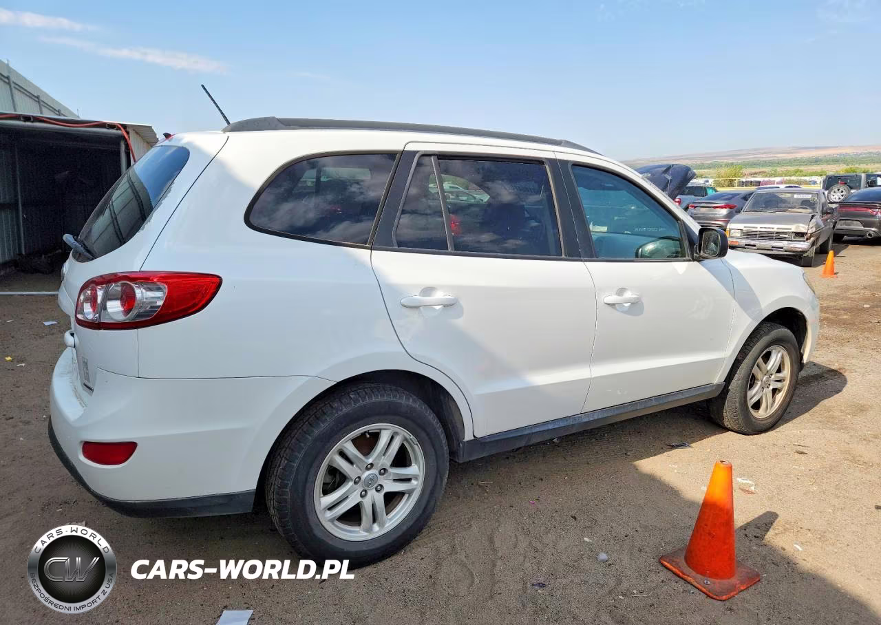 2012 Hyundai Santa Fe Gls VIN:5XYZGDAB6CG124024 - 3