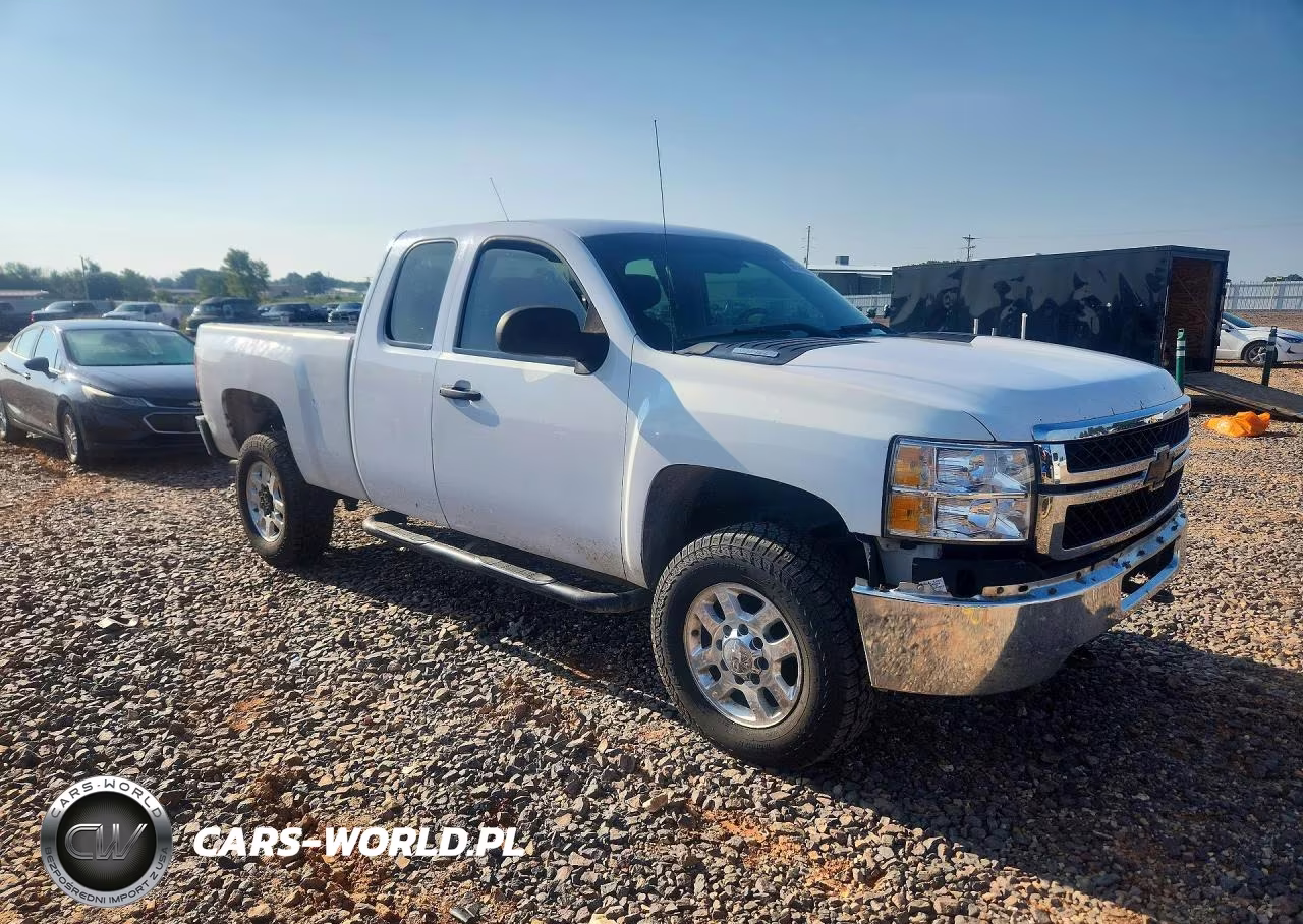 2011 Chevrolet Silverado K2500 Heavy Duty VIN:1GC2KVCG5BZ258229 - 4