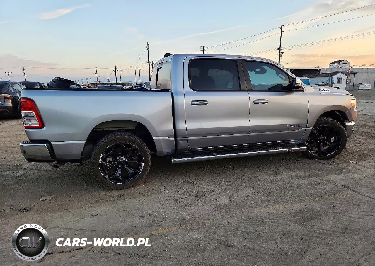 2022 Ram 1500 Lone Star 4X4 5'7 Box VIN:1C6RRFFG6NN343191 - 3