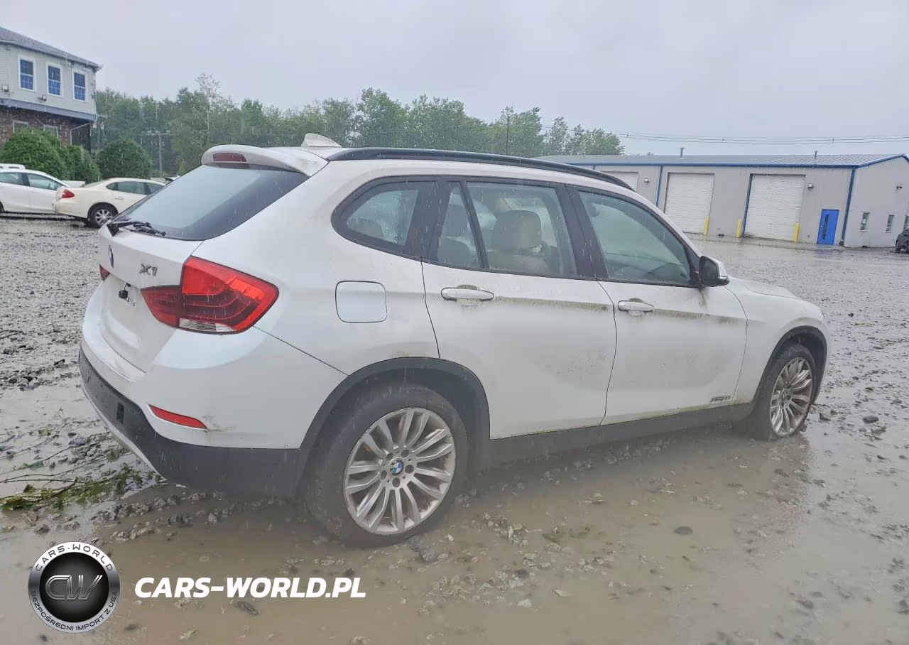 2013 BMW X1 xDrive28I VIN:WBAVL1C5XDVR82006 - 3