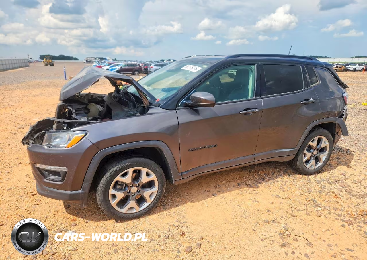 2020 Jeep Compass Latitude – zdjęcie 1 z 13