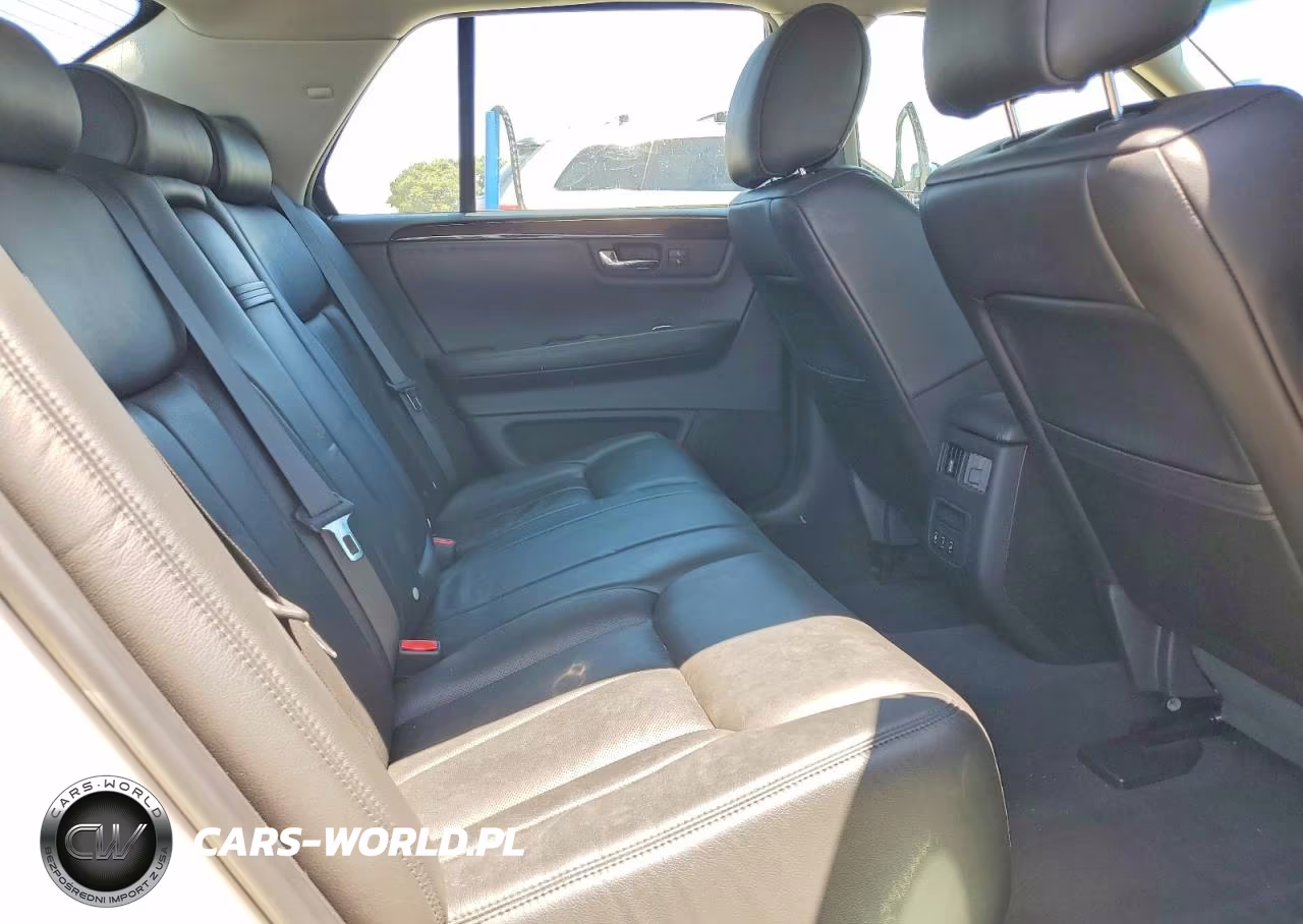 2011 Cadillac Dts Premium Collection VIN:1G6KH5E6XBU144066 - 10
