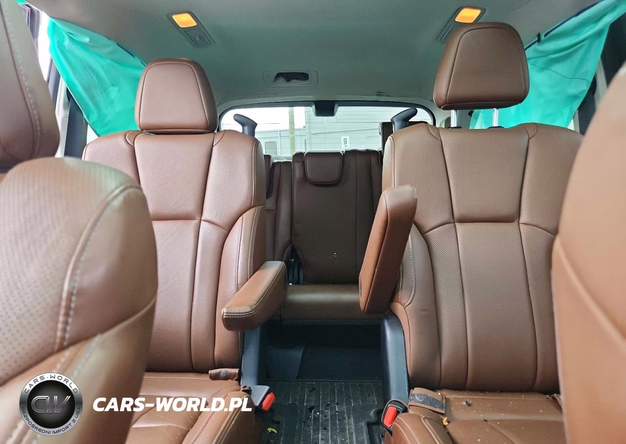 2019 Subaru Ascent Touring VIN:4S4WMARD3K3452709 - 10