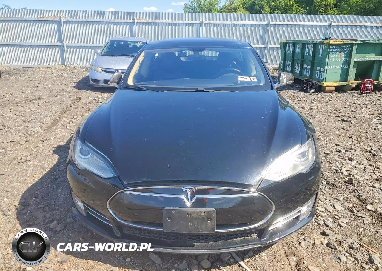 2013 Tesla Model S VIN:5YJSA1CN1DFP12575 - 5