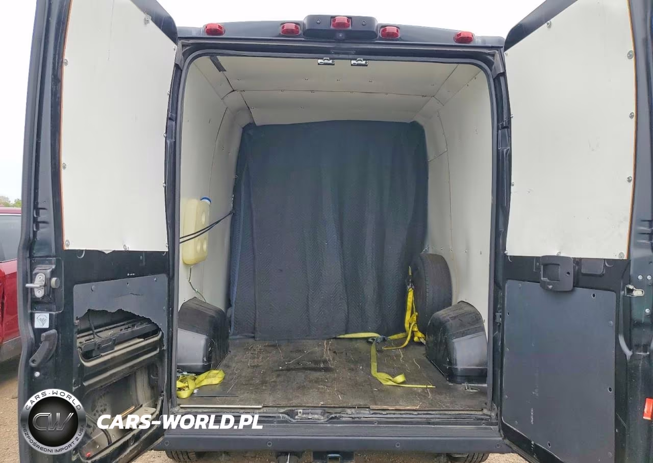 2023 Ram Promaster 3500 Delivery Van VIN:3C6MRVHG6PE552519 - 10