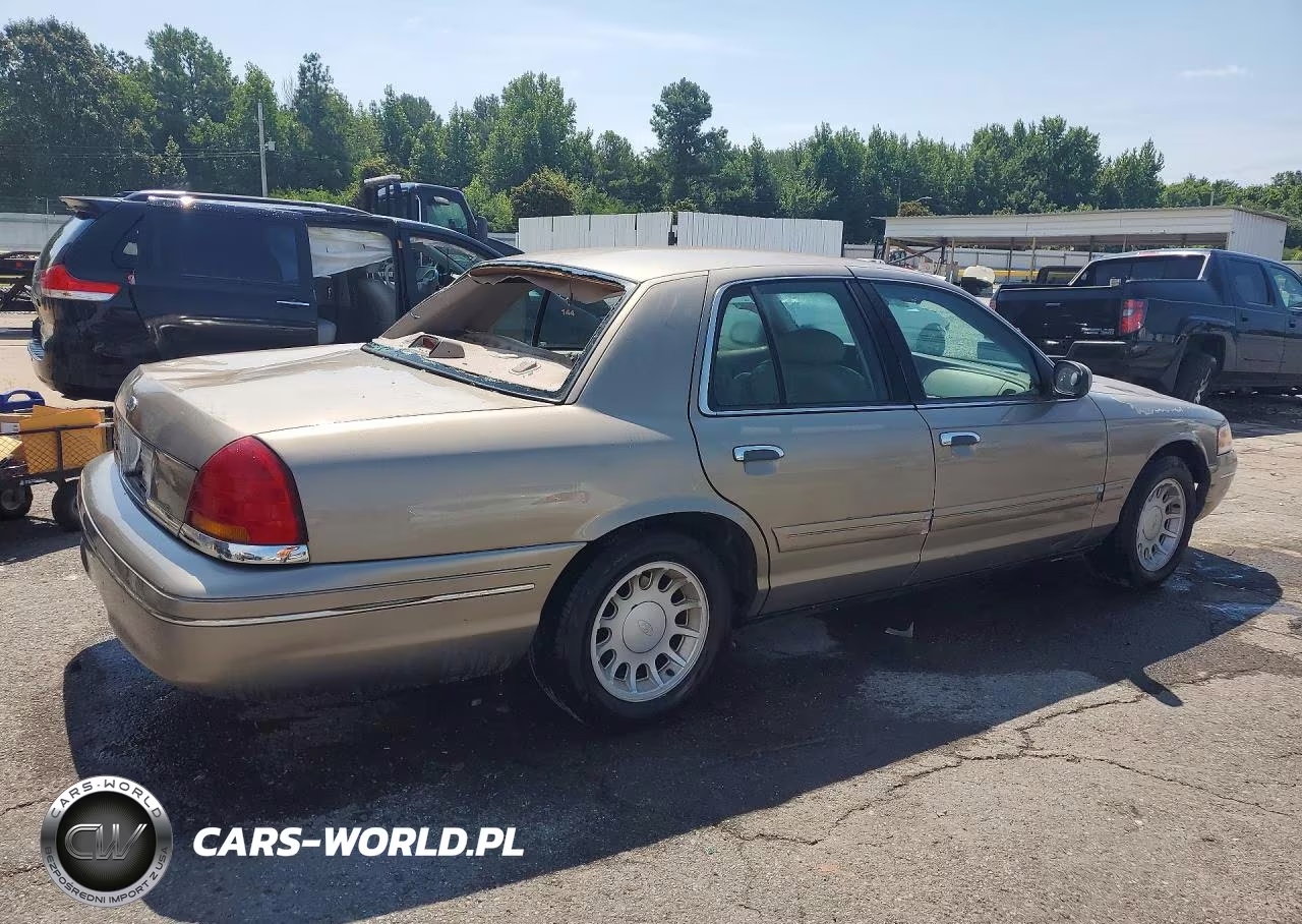 2002 Ford Crown Victoria Lx VIN:2FAFP74W72X131286 - 3