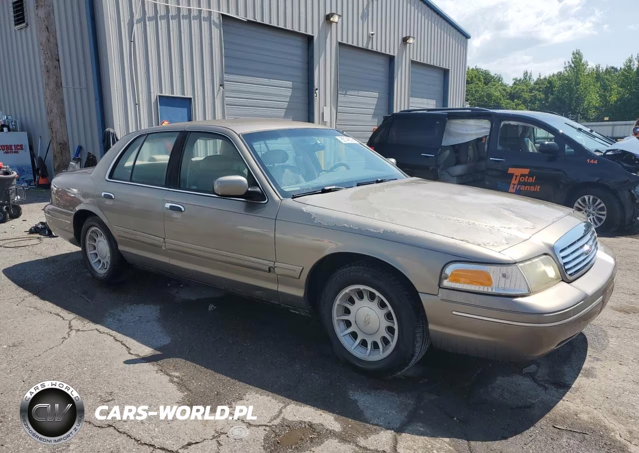 2002 Ford Crown Victoria Lx VIN:2FAFP74W72X131286 - 4