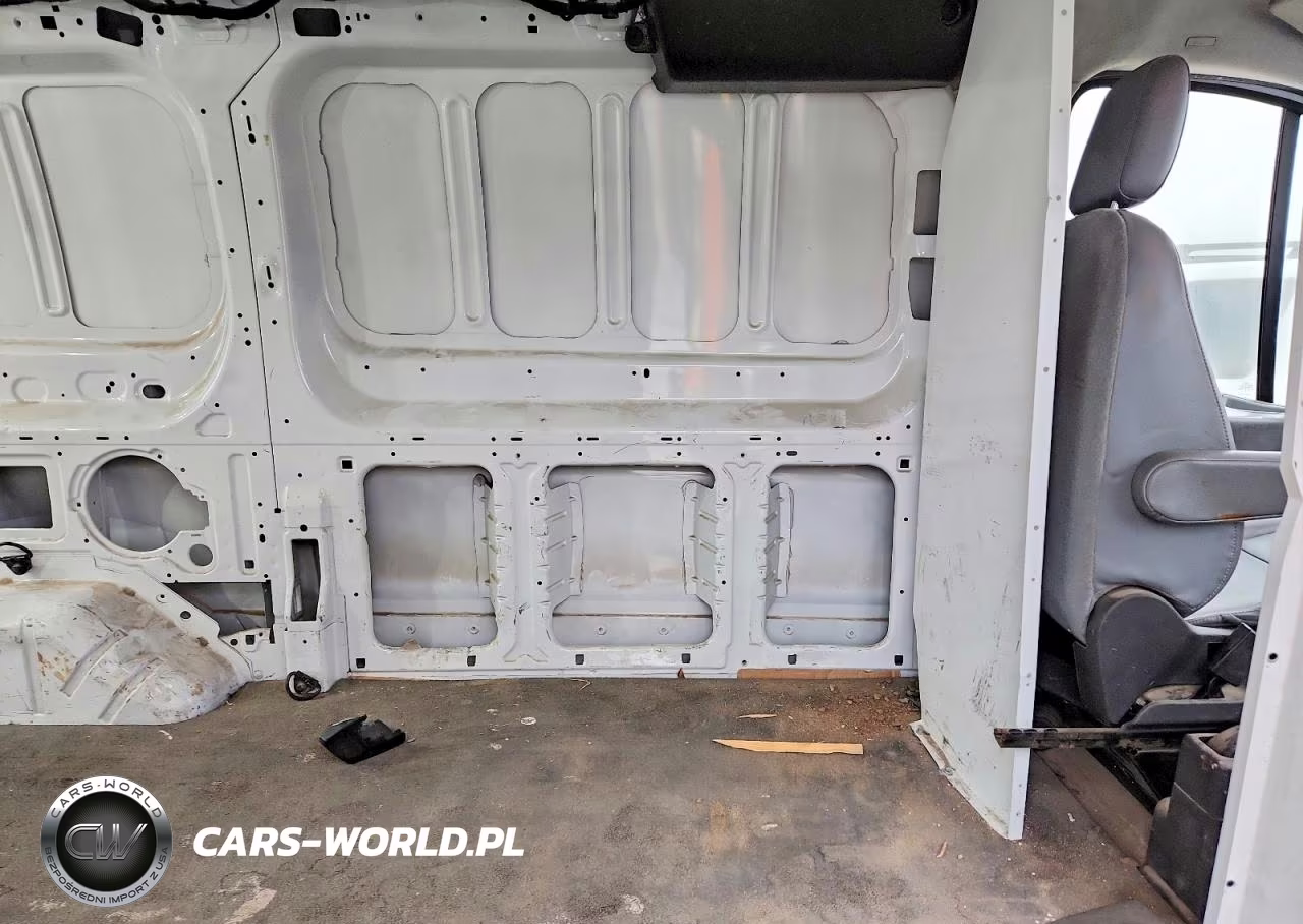 2018 Ford Transit T-250 VIN:1FTYR1ZMXJKA60488 - 11