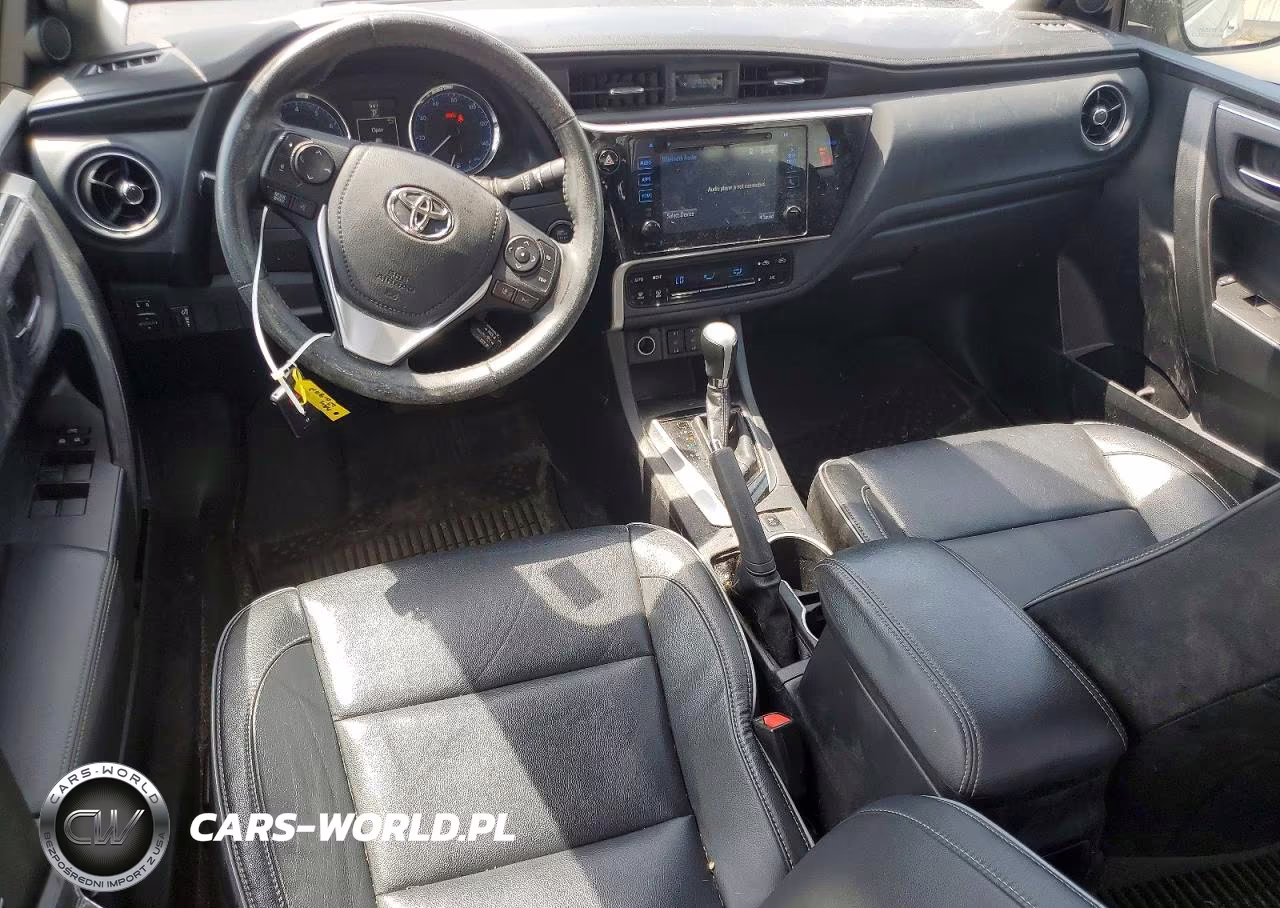 2018 Toyota Corolla Xle VIN:2T1BURHE6JC104890 - 8
