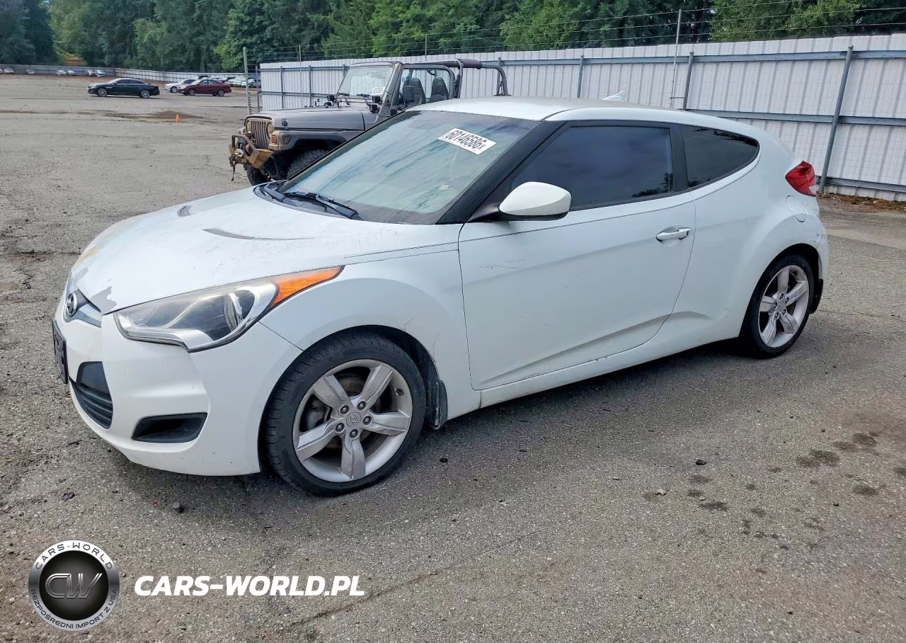 2013 Hyundai Veloster Base – zdjęcie 1 z 13